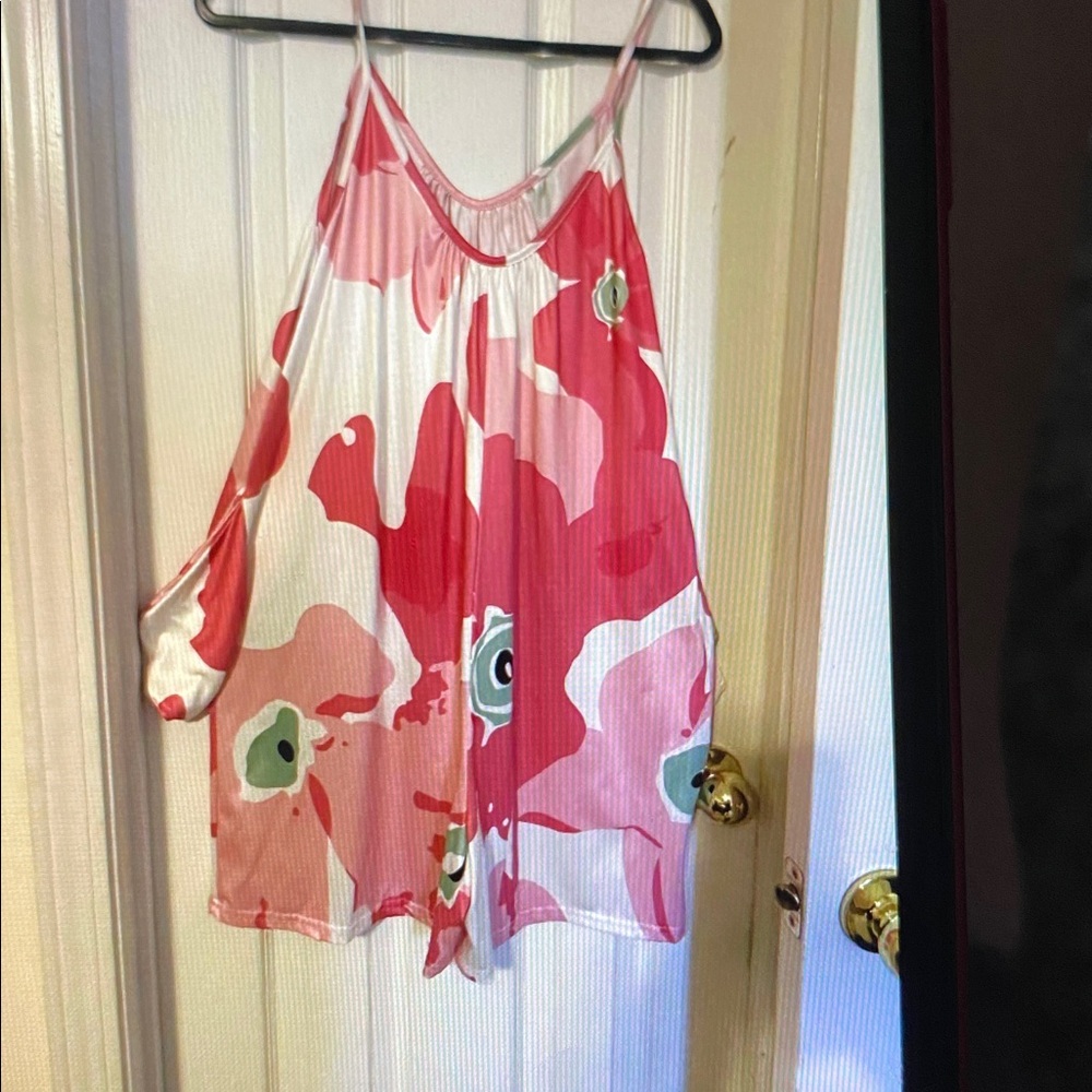 Pink and White Floral Sleeveless Top